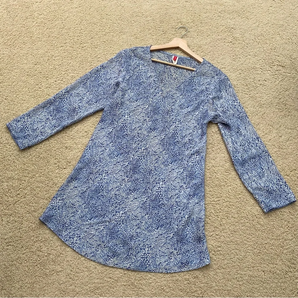 Natori Josie V Neck Long Sleeve Tunic Mini Dress Snake Animal Print Medium Blue